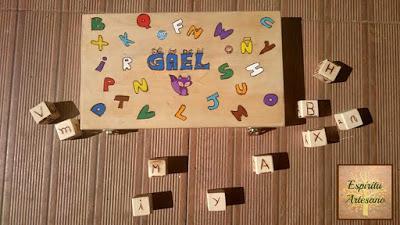 La caja sensorial de las letras de Gael La caja sensorial de las letras de Gael
