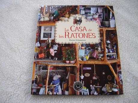 Descubriendo la Casa de los Ratones Descubriendo la Casa de los Ratones