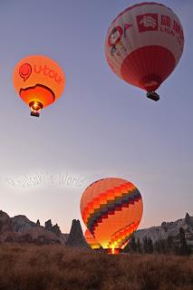 VUELO EN GLOBO EN LA CAPADOCIA VUELO EN GLOBO EN LA CAPADOCIA