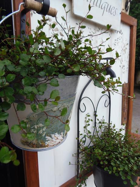 con un cuadro.. con un cuadro..