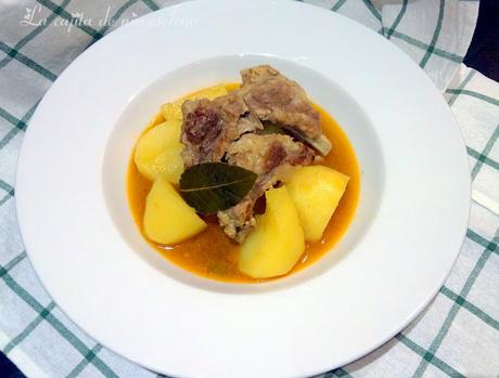 Patatas con costillas