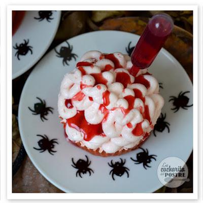 HALLOWEEN 2015: CUPCAKES DE CEREBRO SANGRIENTO / BLOODY BRAIN CUPCAKES HALLOWEEN 2015: CUPCAKES DE CEREBRO SANGRIENTO / BLOODY BRAIN CUPCAKES