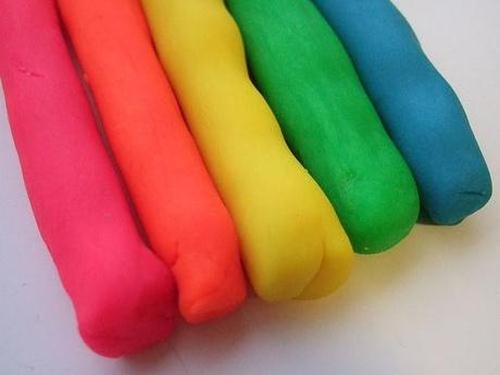6 Recursos que representan verdaderos retos para los niños plastilina
