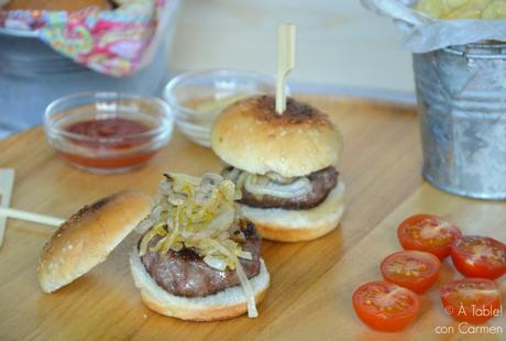 Mini Hamburguesas de Ternera, Cebolla y Queso