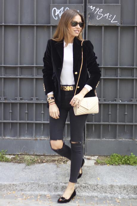 FMH 7: Black velvet IMG_0287