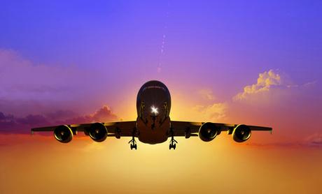 Cómo buscar el vuelo para la luna de miel antes de la boda