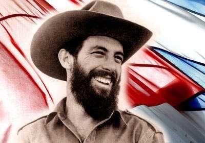 Flores para una eterna sonrisa Camilo Cienfuegos Gorriarán.