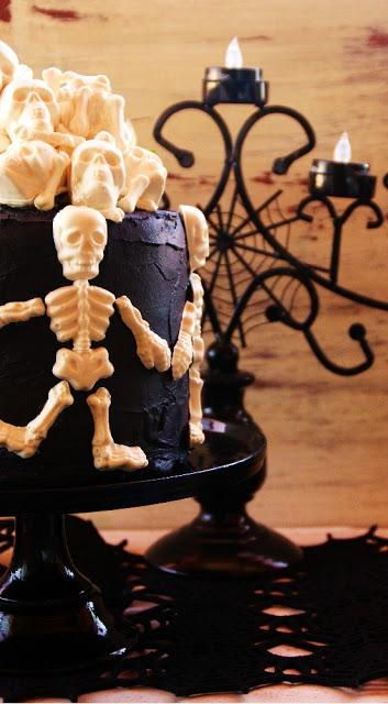 Skeleton Cake Skeleton Cake