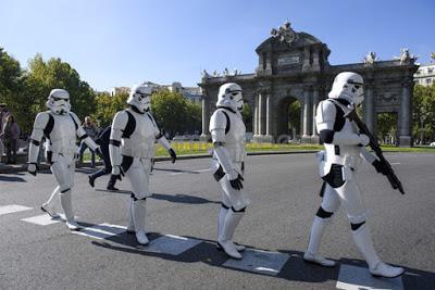 STAR WARS: LA FUERZA DESPIERTA EN MADRID CON UNA EXPOSICIÓN ÚNICA DE LOS CASCOS DE STAR WARS