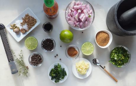 Pollo Jerk y arroz con guisantes, el sabor del caribe Pollo Jerk y arroz con guisantes, el sabor del caribe