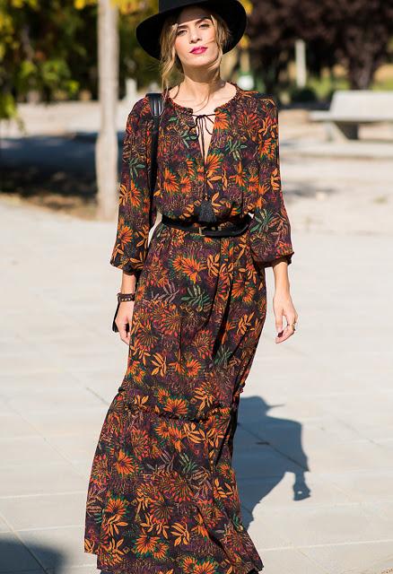 STREET STYLE INSPIRATION; BOHO DRESS IN FALL.-