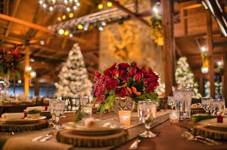 Decoración Navideña para el Salón de la Celebración de Boda. Decoración Navideña para el Salón de la Celebración de Boda.