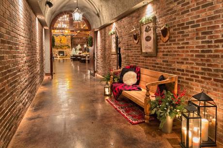 Decoración Navideña para el Salón de la Celebración de Boda. Decoración Navideña para el Salón de la Celebración de Boda.