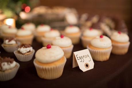 Decoración Navideña para el Salón de la Celebración de Boda. Decoración Navideña para el Salón de la Celebración de Boda.