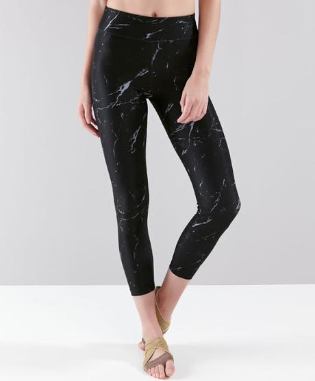 Oysho Gymwear Studio A/W 15-16 con la Parson Dance Company, una nueva apuesta por la danza. Oysho Gymwear Studio A/W 15-16 con la Parson Dance Company, una nueva apuesta por la danza.