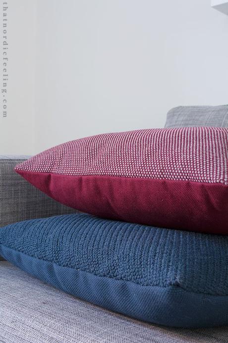 1 SALÓN, 1 COLOR EL GRANATE Y 2 OPCIONES PARA DECORARLO 1 SALÓN, 1 COLOR EL GRANATE Y 2 OPCIONES PARA DECORARLO