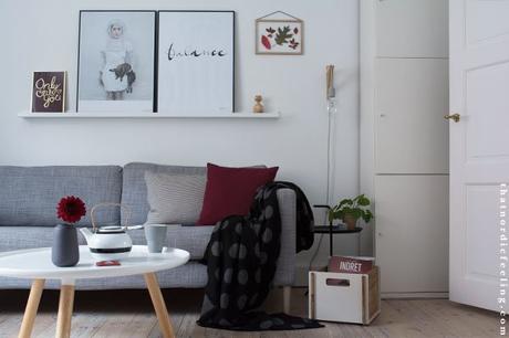 1 SALÓN, 1 COLOR EL GRANATE Y 2 OPCIONES PARA DECORARLO 1 SALÓN, 1 COLOR EL GRANATE Y 2 OPCIONES PARA DECORARLO