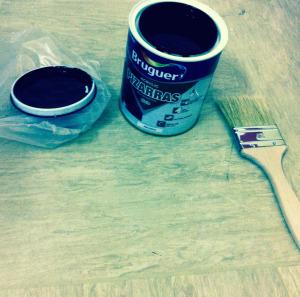 Transforma cualquier superficie en una pizarra pintura bruguer pizarra