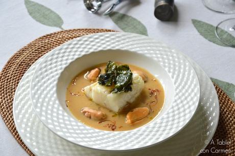 Bacalao Asado con Crema de Mejillones y Wakame salteada