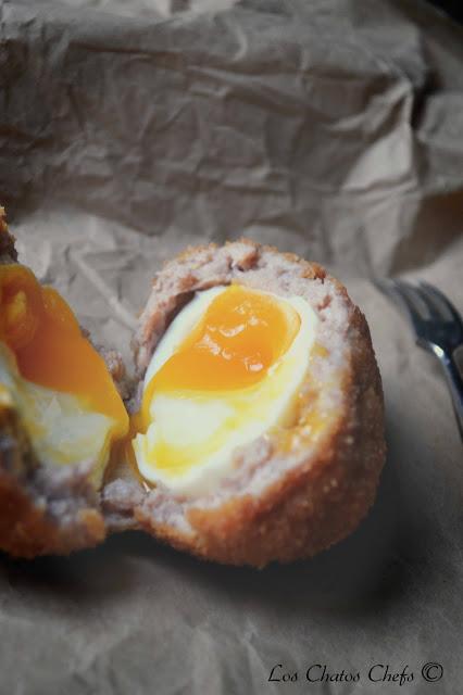 Huevos escoceses al estilo Blumenthal Huevos escoceses al estilo Blumenthal