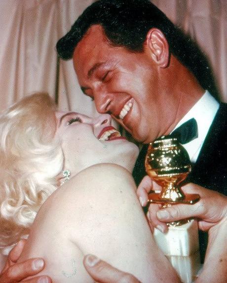 ¡Sonríe es viernes con Marilyn! ¡Sonríe es viernes con Marilyn!