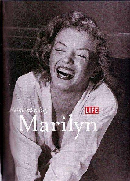 ¡Sonríe es viernes con Marilyn! ¡Sonríe es viernes con Marilyn!