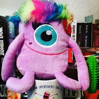 Lo que trae el cartero #24 Lo que trae el cartero #24