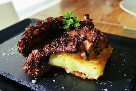 Pulpo a la parrilla Pulpo a la parrilla