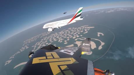 Impresionante video de dos hombres en Jetpacks volando junto a un avión