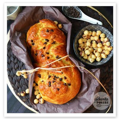 BRIOCHE DE CHOCOLATE Y AVELLANAS / HAZELNUT AND CHOCOLATE BRIOCHE BRIOCHE DE CHOCOLATE Y AVELLANAS / HAZELNUT AND CHOCOLATE BRIOCHE
