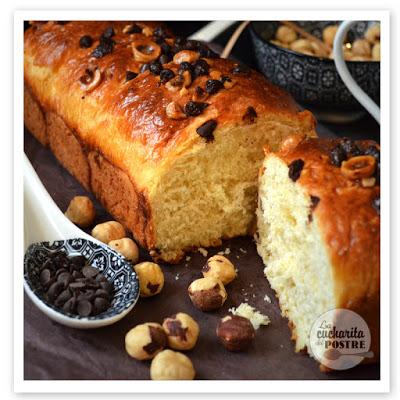 BRIOCHE DE CHOCOLATE Y AVELLANAS / HAZELNUT AND CHOCOLATE BRIOCHE BRIOCHE DE CHOCOLATE Y AVELLANAS / HAZELNUT AND CHOCOLATE BRIOCHE