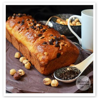 BRIOCHE DE CHOCOLATE Y AVELLANAS / HAZELNUT AND CHOCOLATE BRIOCHE BRIOCHE DE CHOCOLATE Y AVELLANAS / HAZELNUT AND CHOCOLATE BRIOCHE