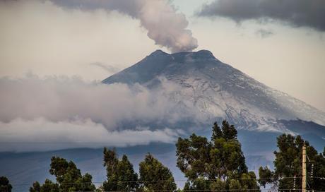 Cotopaxi humeante