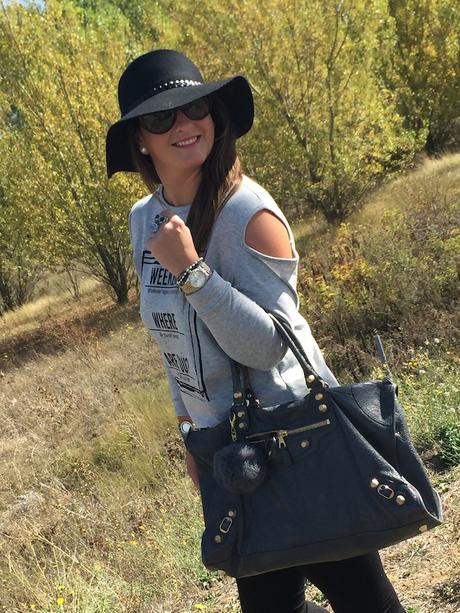 Metallic silver shoes Metallic silver shoes