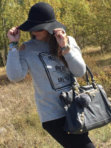 Metallic silver shoes Metallic silver shoes