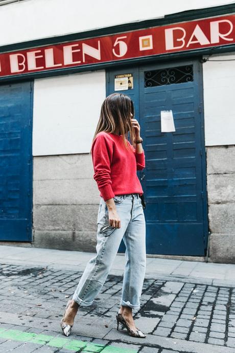 Pink_Sweater-LEvis_Vintage-Snake_Shoes-Chanel_Bag-Casual_Look-Outfit-Street_Style-Collage_Vintage-7