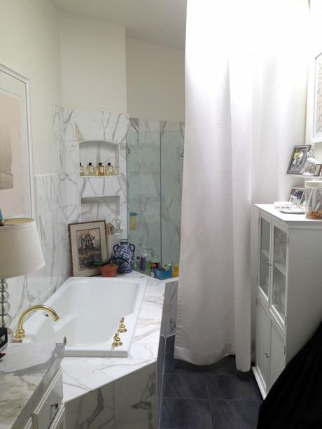 ANTES Y DESPUÉS: Una casa de estilo clásico renovado chic y con mucho color ANTES Y DESPUÉS: Una casa de estilo clásico renovado chic y con mucho color