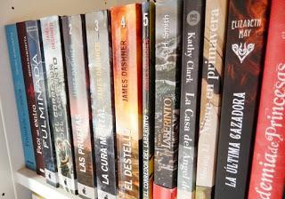 MI BIBLIOTECA (3.1): CUENTOS, BRUJAS Y MUCHO MÁS MI BIBLIOTECA (3.1): CUENTOS, BRUJAS Y MUCHO MÁS