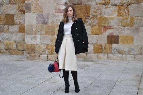 Wool white skirt