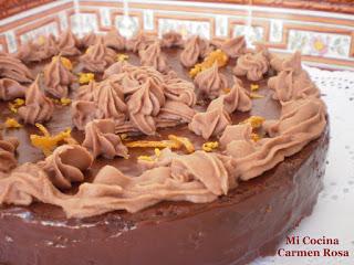 PASTEL DE CHOCOLATE A LA NARANJA