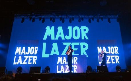 Lean On de Major Lazer y DJ Snake es la canción más escuchada de Spotify. Lean On de Major Lazer y DJ Snake es la canción más escuchada de Spotify.