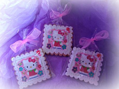 Galletas de Frozen Fever, Hello Kitty y Peppa Pig con papel de azúcar y fondant