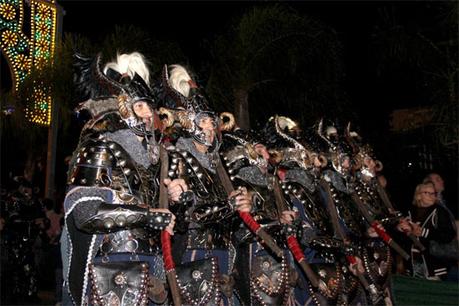 Marina d´Or acoge una de las fiestas más vistosas del Mediterráneo, Moros y Cristianos. Marina d´Or acoge una de las fiestas más vistosas del Mediterráneo, Moros y Cristianos.