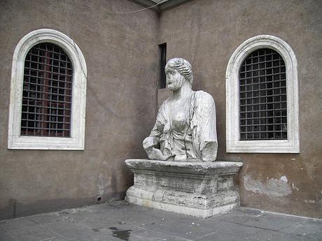 Roma: cuando las estatuas hablaban por los ciudadanos