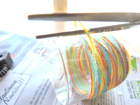 DIY: Reciclando velas y botes, ¡súper fácil y rápido! diy, fácil, bonito, vasos de cristal, sencillo, rápido, barato, económico, velas, portavelas, vasos de velas, botes, decoración, otoño, lana, cuerda, manualidad