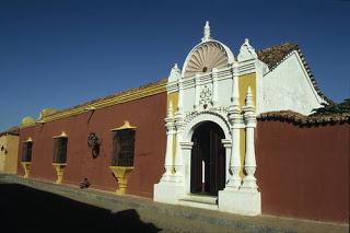 48 LUGARES PATRIMONIO DE LA HUMANIDAD... EN PELIGRO 48 LUGARES PATRIMONIO DE LA HUMANIDAD... EN PELIGRO
