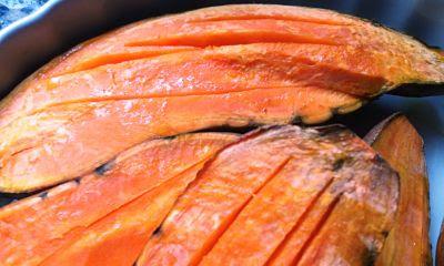 Boniatos Rellenos de Boloñesa de Pollo Boniatos Rellenos de Boloñesa de Pollo