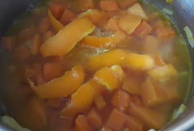 CREMA DE CALABAZA Y NARANJA CREMA DE CALABAZA Y NARANJA