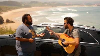 Carlos Jean y Juan Zelada componen improvisando y monitorizando las reacciones de la gente