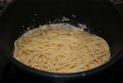 spaguetti con setas paso 4 spaguetti con setas paso 4